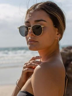 Dollboxx Aspen - Black on Gold Sunglasses 11 Dollboxx Aspen - Black on Gold Sunglasses -Dollboxx Import Shop Aspen Black on Gold Sunglasses Sunglasses dollboxx 4 91259acc 2776 4b28 b9db b84d95d5de07