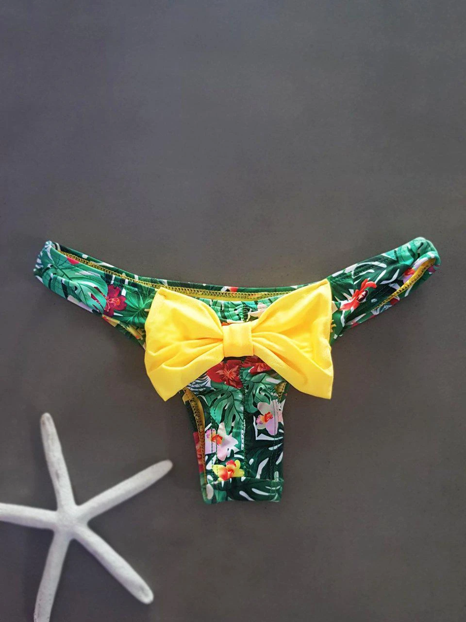 Dollboxx Booty Pop Bow Bikini Bottom - Maui/Yellow 1 Dollboxx Booty Pop Bow Bikini Bottom - Maui/Yellow