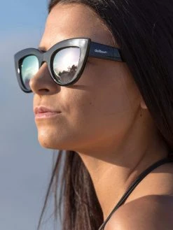 Dollboxx Chloe - Black Pink Rose Sunglasses -Dollboxx Import Shop Chloe Black Pink Rose Sunglasses Sunglasses dollboxx 12 c4cd0e1c 2ca6 44ff 8bd6 1f64f564df1b