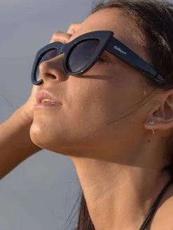 Dollboxx Chloe - Black Sunglasses -Dollboxx Import Shop Chloe Black Sunglasses Sunglasses dollboxx 7 7b5db20e d9b9 464e 9e62 d145a25f39f9