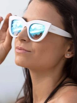 Dollboxx Chloe - White Blue Sunglasses 15 Dollboxx Chloe - White Blue Sunglasses -Dollboxx Import Shop Chloe White Blue Sunglasses Sunglasses dollboxx 6 e2c0d1d9 f029 4e7d bbd0 d58ac7c00eda