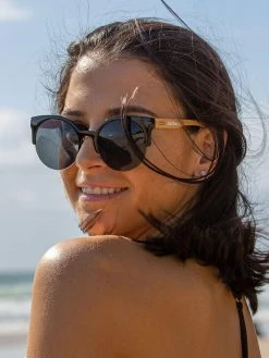 Dollboxx Deja Vu - Black Sunglasses 23 Dollboxx Deja Vu - Black Sunglasses -Dollboxx Import Shop Deja Vu Black Sunglasses Sunglasses dollboxx 11 34ec5899 4bbe 435a a5cf 6b32b47c211c