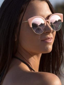 Dollboxx Harper - Pearly Pink Sunglasses -Dollboxx Import Shop Harper Pearly Pink Sunglasses Sunglasses dollboxx 3 9dfc54c4 86cc 4cfe 8bf5 1f8dc21794f5