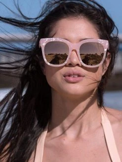 Dollboxx Hold Up - Pink Opal Sunglasses