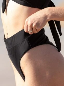 Dollboxx Juicy High Waisted Bikini Bottom - Black -Dollboxx Import Shop Juicy High Waisted Bikini Bottom Black Swimwear dollboxx 17 35ce8b74 d082 40e4 89e8 5379ac7973fa