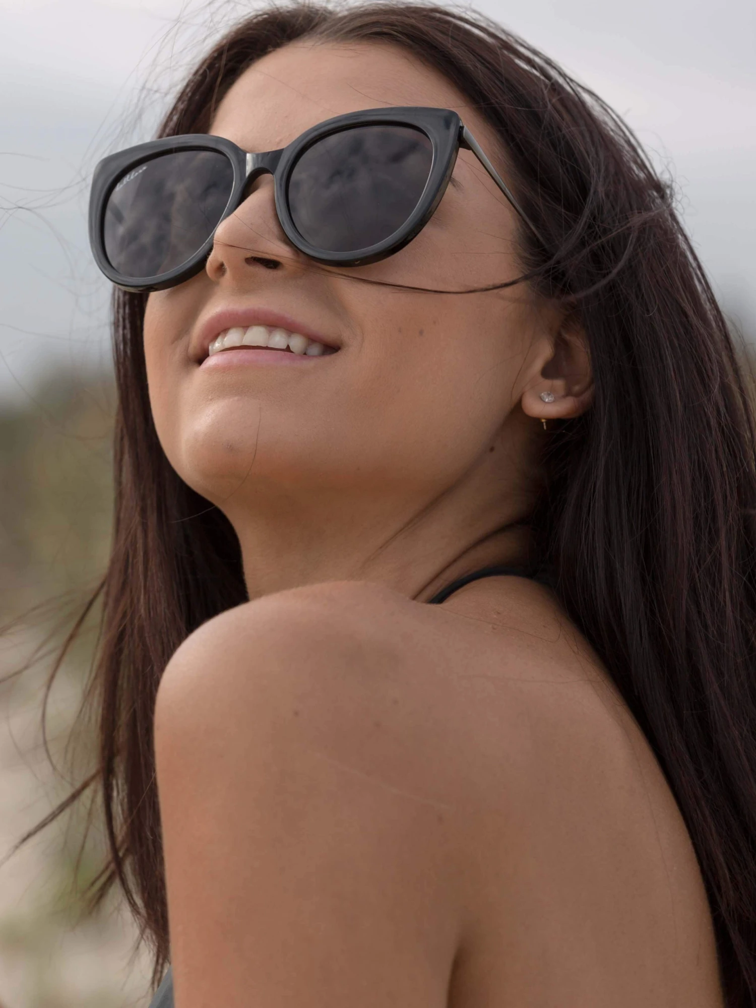 Dollboxx Madison - Black Sunglasses 2 Dollboxx Madison - Black Sunglasses - Image 2