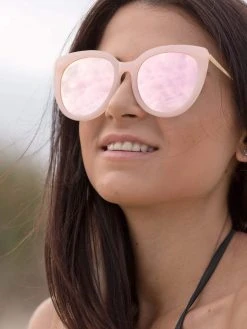 Dollboxx Madison - Pearly Pink Sunglasses 23 Dollboxx Madison - Pearly Pink Sunglasses -Dollboxx Import Shop Madison Pearly Pink Sunglasses Sunglasses dollboxx 12 b5193cd9 ac2d 404d b798 da3e0be9537e