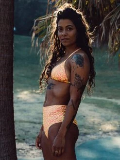 Dollboxx Mumba Seamless High Waisted Reversible Bikini Bottom - Savage 59 Dollboxx Mumba Seamless High Waisted Reversible Bikini Bottom - Savage -Dollboxx Import Shop Mumba Seamless High Waisted Reversible Bikini Bottom Savage Swimwear dollboxx 24 11b0fdfa 8c9d 4525 bab9 c3ed62d50d53