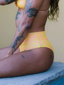 Dollboxx Mumba Seamless High Waisted Reversible Bikini Bottom - Savage 63 Dollboxx Mumba Seamless High Waisted Reversible Bikini Bottom - Savage -Dollboxx Import Shop Mumba Seamless High Waisted Reversible Bikini Bottom Savage Swimwear dollboxx 28 36391de0 21bd 46f7 bd30 54d110e3c961