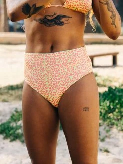 Dollboxx Mumba Seamless High Waisted Reversible Bikini Bottom - Savage 67 Dollboxx Mumba Seamless High Waisted Reversible Bikini Bottom - Savage -Dollboxx Import Shop Mumba Seamless High Waisted Reversible Bikini Bottom Savage Swimwear dollboxx 32 1750911d 5961 45db a534 3409ebd15139