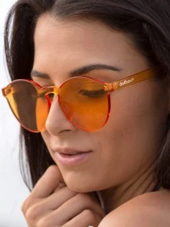 Dollboxx Polli - Gold Sunglasses -Dollboxx Import Shop Polli Gold Sunglasses Sunglasses dollboxx 9 615053b4 b708 42b9 a3ae c0c2f1b214c9