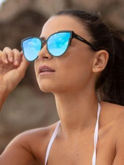 Dollboxx Import Shop -Dollboxx Import Shop Slay Blue Aqua Sunglasses Sunglasses dollboxx 2 4d8df516 5b08 4d9f 9fd9 7fa97133b8a0