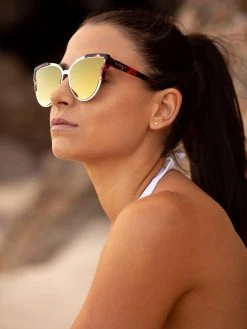 Dollboxx Slay - Green Gold / Marble Caramel Sunglasses -Dollboxx Import Shop Slay Green Gold Marble Caramel Sunglasses Sunglasses dollboxx 12 e8383fc3 0716 4a0a 9b00 59f87b773170