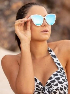 Dollboxx Slay White Luxe - Blue/Aqua Sunglasses -Dollboxx Import Shop Slay White Luxe BlueAqua Sunglasses Sunglasses dollboxx 3