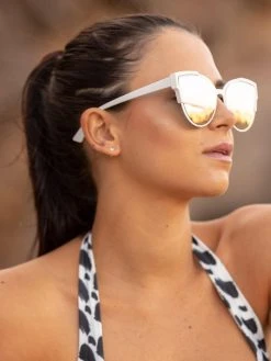 Dollboxx Slay White Luxe - Rose Gold Sunglasses -Dollboxx Import Shop Slay White Luxe Rose Gold Sunglasses Sunglasses dollboxx 7 d460871e 0421 4255 b5ea 47d526229d79