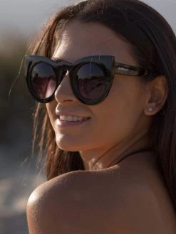 Dollboxx Tammy - Black Sunglasses -Dollboxx Import Shop Tammy Black Sunglasses Sunglasses dollboxx 9 30b49754 c3bd 439e ac78 799c75f838ed