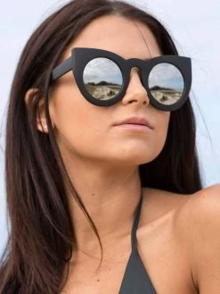 Dollboxx Tammy - Silver Black Sunglasses -Dollboxx Import Shop Tammy Silver Black Sunglasses Sunglasses dollboxx 7 f62a7dd0 2bca 47db 9cd9 3124f7d3f15b