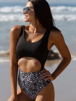 Dollboxx Tori One Piece - Monochrome